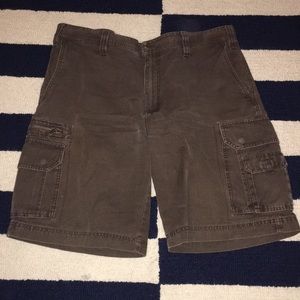 Brown Eddie Bauer cargo shorts size 38